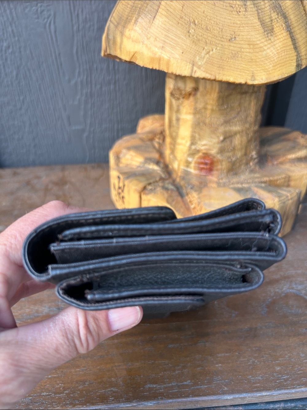 Vintage Black Faux Leather Envelope Wallet with Gold Accent - Picture 4 of 13